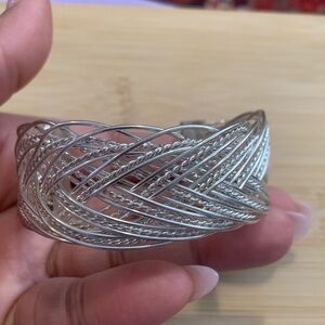 Elegant Silver cuff Bracelet